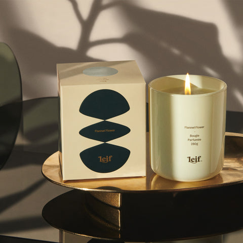SIMPLE FORM. - Leif Leif Flannel Flower Candle - 