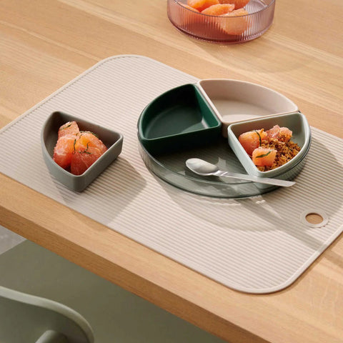 SIMPLE FORM. - Liewood Liewood Shawn Divider Plate Peppermint - 