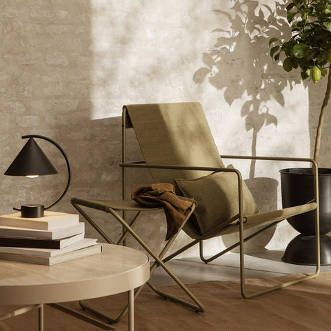 SIMPLE FORM. - Ferm Living Ferm Living Desert Lounge Chair Olive / Olive - 