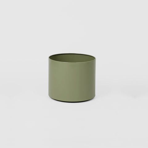 SIMPLE FORM. - Middle of Nowhere Middle Of Nowhere Benny Planter Olive Green Medium - 