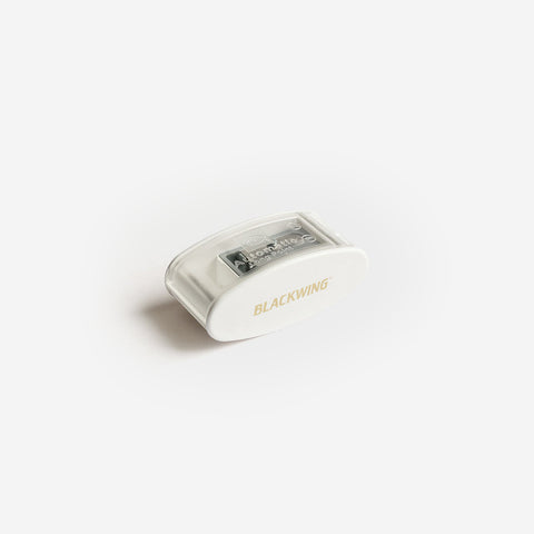 SIMPLE FORM. - Blackwing Blackwing Long Point Pencil Sharpener White - 