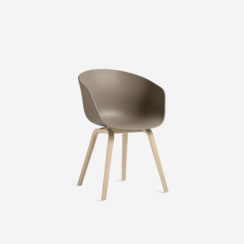 SIMPLE FORM. - HAY Hay About A Chair AAC22 Khaki - 