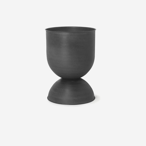 SIMPLE FORM. - Ferm Living Ferm Living Hourglass Pot Black Large - 