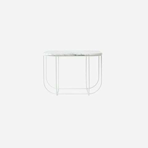 SIMPLE FORM. - Audo Copenhagen Audo (Menu) Cage Table White Marble - 