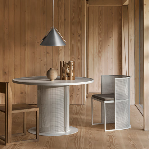 SIMPLE FORM. - Kristina Dam Kristina Dam Bauhaus Dining Chair Beige White - 