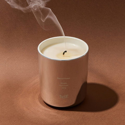 Leif Limited Edition Holiday Flannel Flower Silver Candle