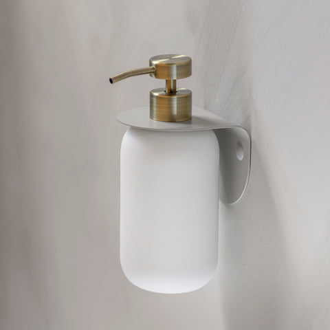 SIMPLE FORM. - Mette Ditmer Mette Ditmer Carry Soap Pump Holder Single Sand Grey - 