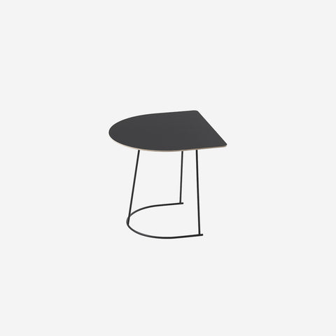 SIMPLE FORM. - Muuto Muuto Airy Side Table Half Size Black - 