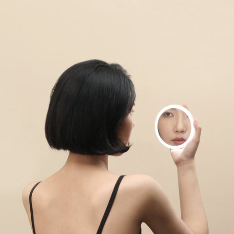SIMPLE FORM. - One Simple Concept One Simple Concept Hand Held Illuminated Make Up Mirror - 