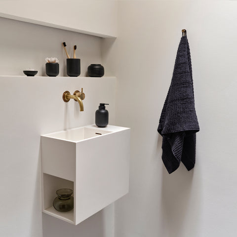 Zone Denmark Sensu Soap Dispenser Black Soap DIspenser Zone Denmark - [store_name]