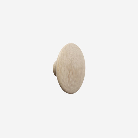 SIMPLE FORM. - Muuto Muuto Dots Hook Wood Oak Large - 