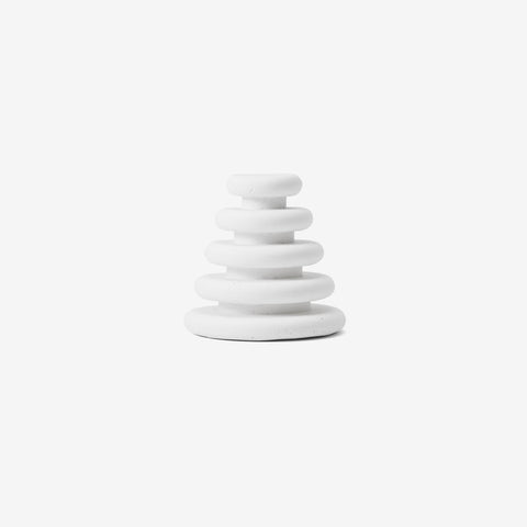 SIMPLE FORM. - Areaware Areaware Moon Chalk Satellite Stack White - 
