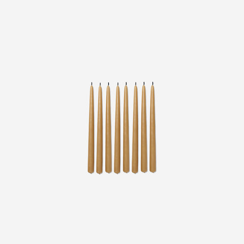 SIMPLE FORM. - Ferm Living Ferm Living Dipped Candles Set of 8 Straw - 