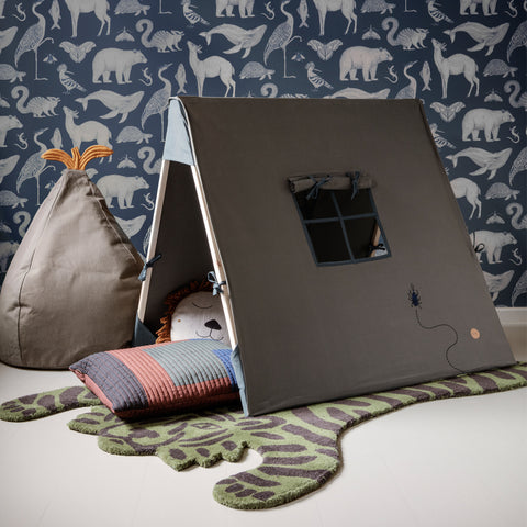 SIMPLE FORM. - Ferm Living Ferm Living Tent with Beetle Embroidery - 