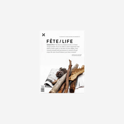 SIMPLE FORM. - Fete Press Fete Magazine Volume 31 - 
