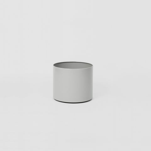 SIMPLE FORM. - Middle of Nowhere Middle Of Nowhere Benny Planter Grey Small - 