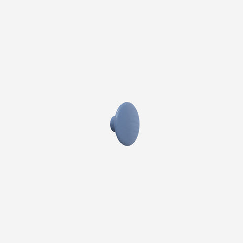 SIMPLE FORM. - Muuto Muuto Dots Hook Wood Pale Blue Extra Small - 