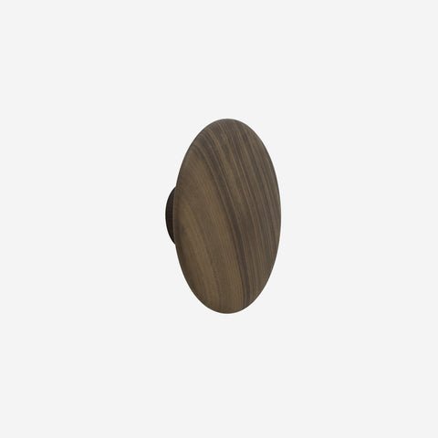 SIMPLE FORM. - Muuto Muuto Dots Hook Wood Walnut Large - 