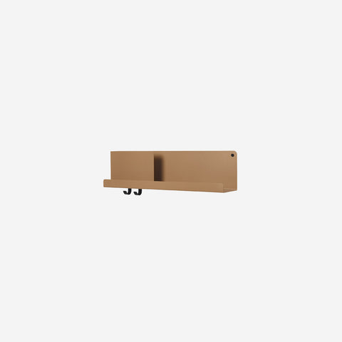 SIMPLE FORM. - Muuto Muuto Folded Shelf Medium Burnt Orange - 