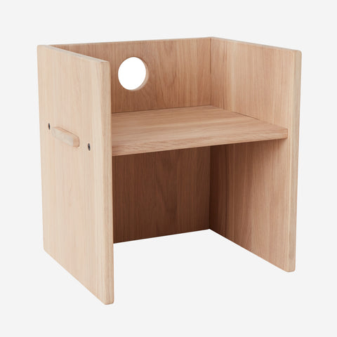 SIMPLE FORM. - OYOY OYOY Children's Arca Side Table Chair Oak - 