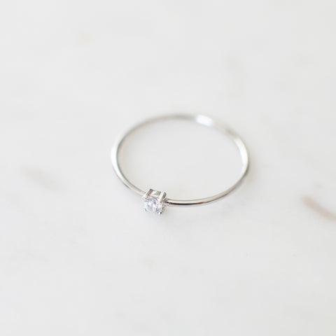 SIMPLE FORM. - Sophie Sophie Ring Mini Rock Clear - 