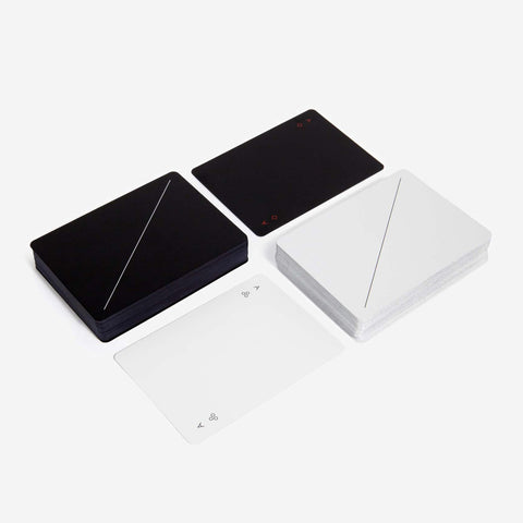 SIMPLE FORM. - Areaware Areaware Minim Playing Cards White - 