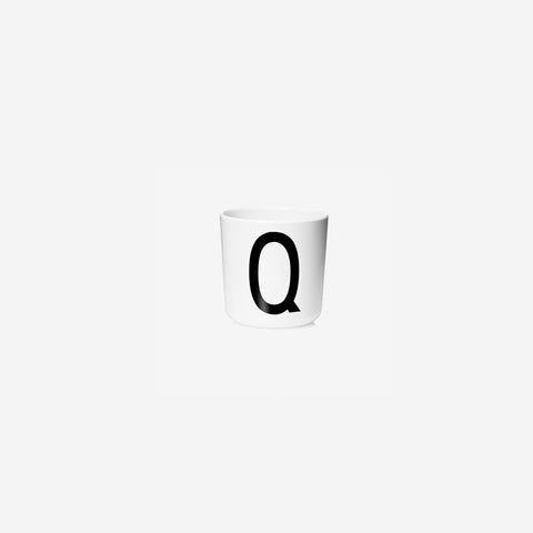 SIMPLE FORM. - Design Letters Design Letters Melamine Alphabet Cup Q - 