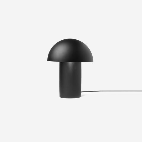 SIMPLE FORM. - Gejst Gejst Leery Table Lamp Black - 