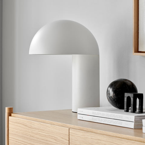 SIMPLE FORM. - Gejst Gejst Leery Table Lamp White - 