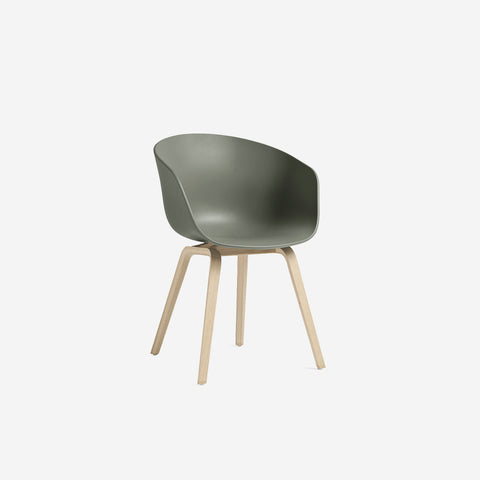 SIMPLE FORM. - HAY Hay About A Chair AAC22 Dusty Green - 