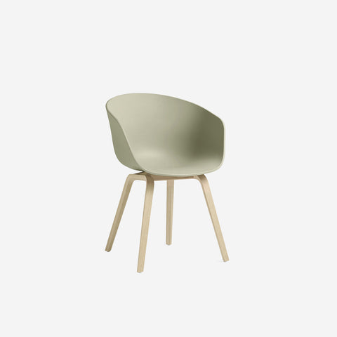 SIMPLE FORM. - HAY Hay About A Chair AAC22 Pastel Green - 