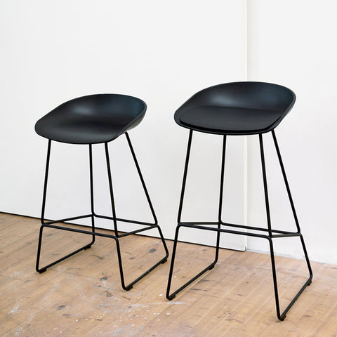 SIMPLE FORM. - HAY Hay About A Stool AAS38 Black - 