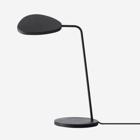 SIMPLE FORM. - Muuto Muuto Leaf Table Lamp Black - 