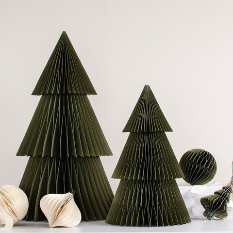 SIMPLE FORM. - Nordic Rooms Nordic Rooms Paper Standing Deluxe Christmas Tree Olive Green Glitter Edge 31cm - 